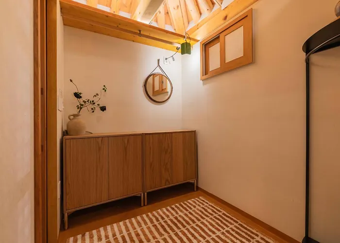 Luxury Hanok Sohomiga